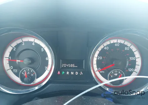 2020 Dodge Grand Caravan Sxt z USA, uszkodzony, nr VIN 2C4RDGCG6LR153912